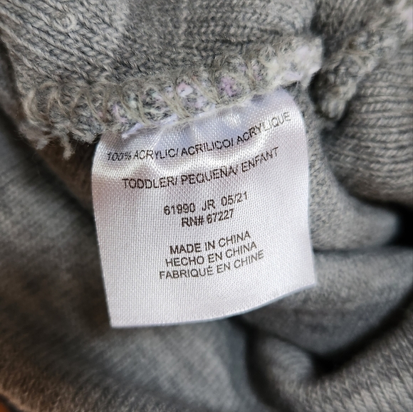 Toddlers Girls Pom Beanie Hats ~2 pack~ New with tags! - Picture 4 of 4